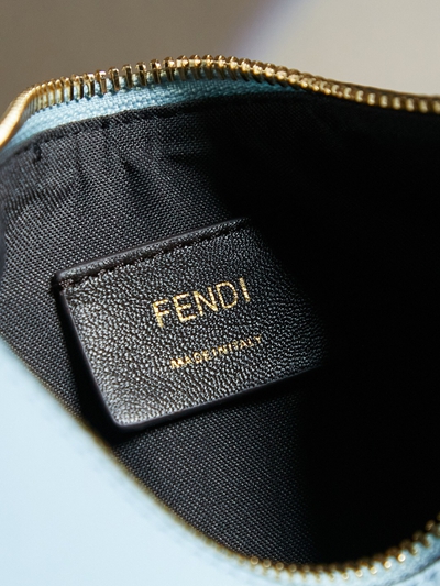 フェンディバッグ全体デザイン